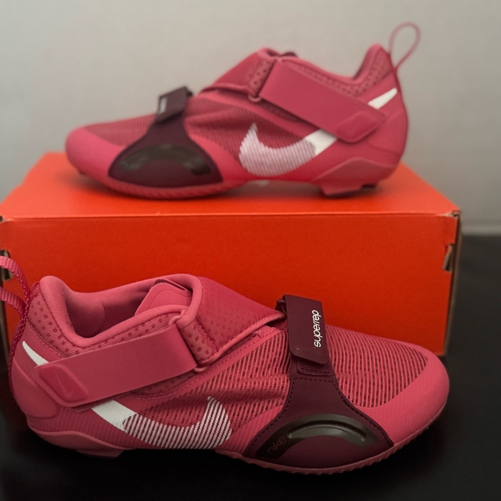 W Nike Superrep Cycle